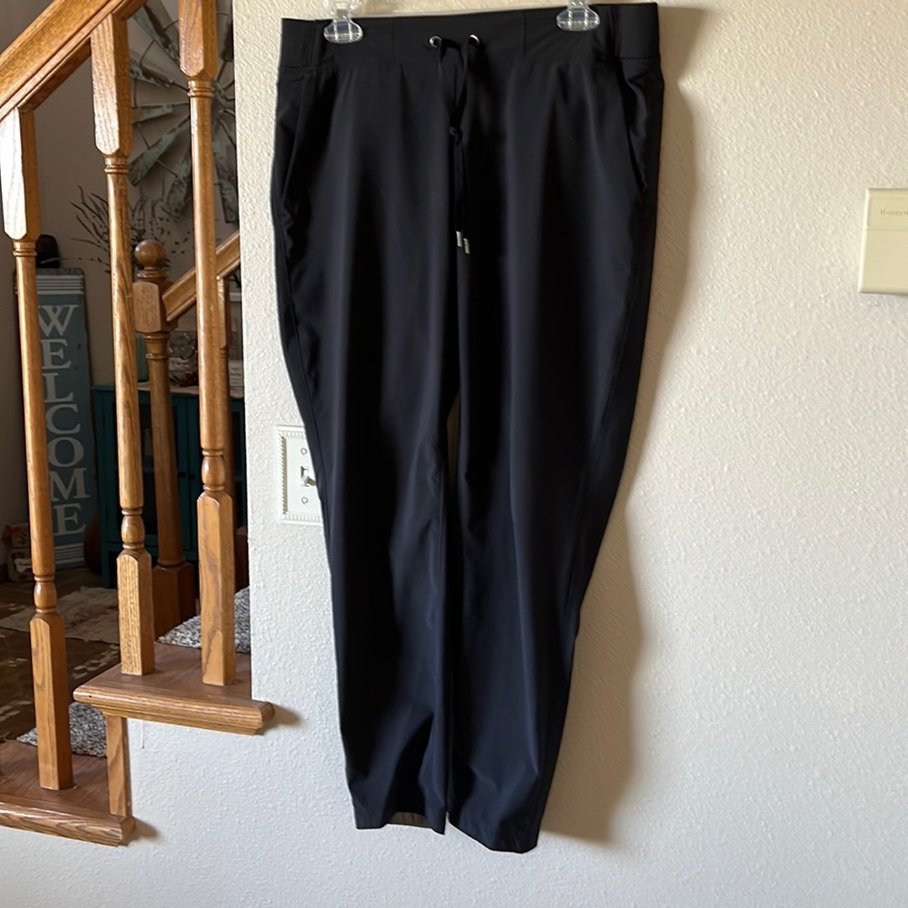 Athleta Midtown pant Black sz 12